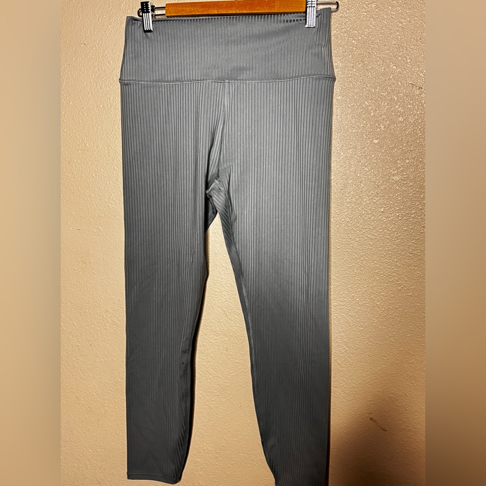 Vuori ribbed leggings